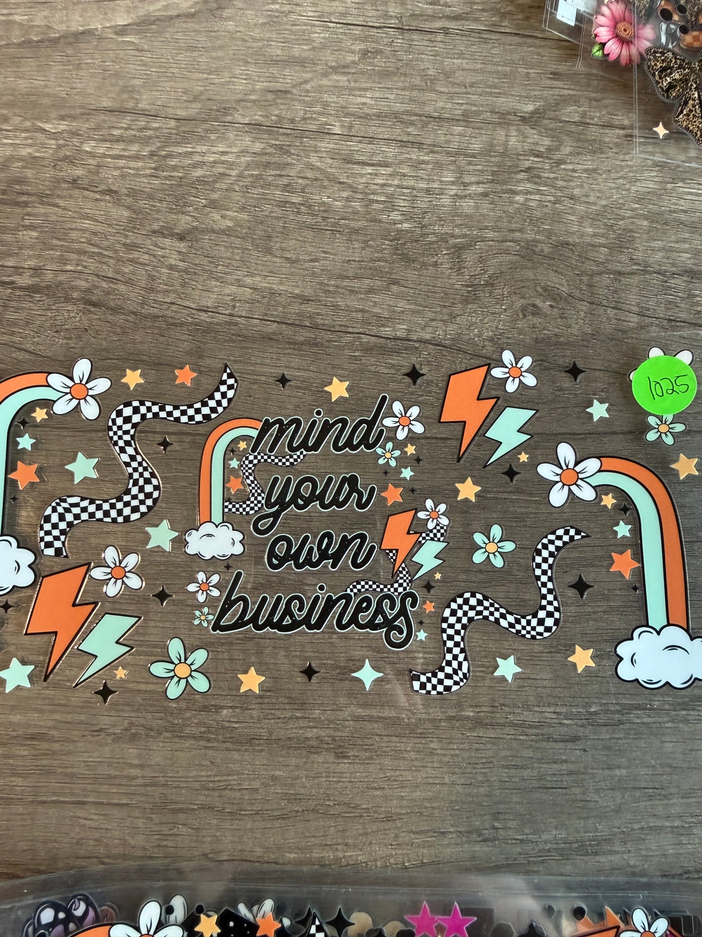 decal 1025