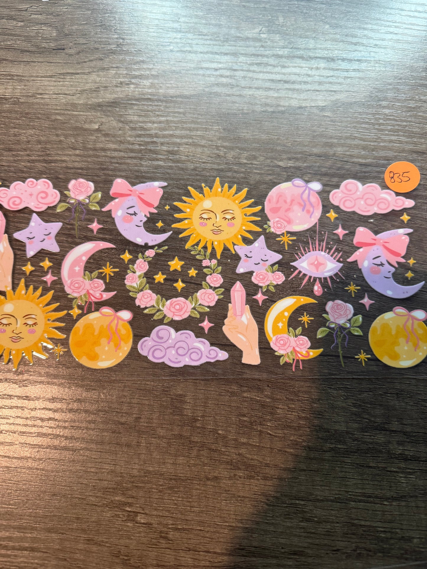decal 835