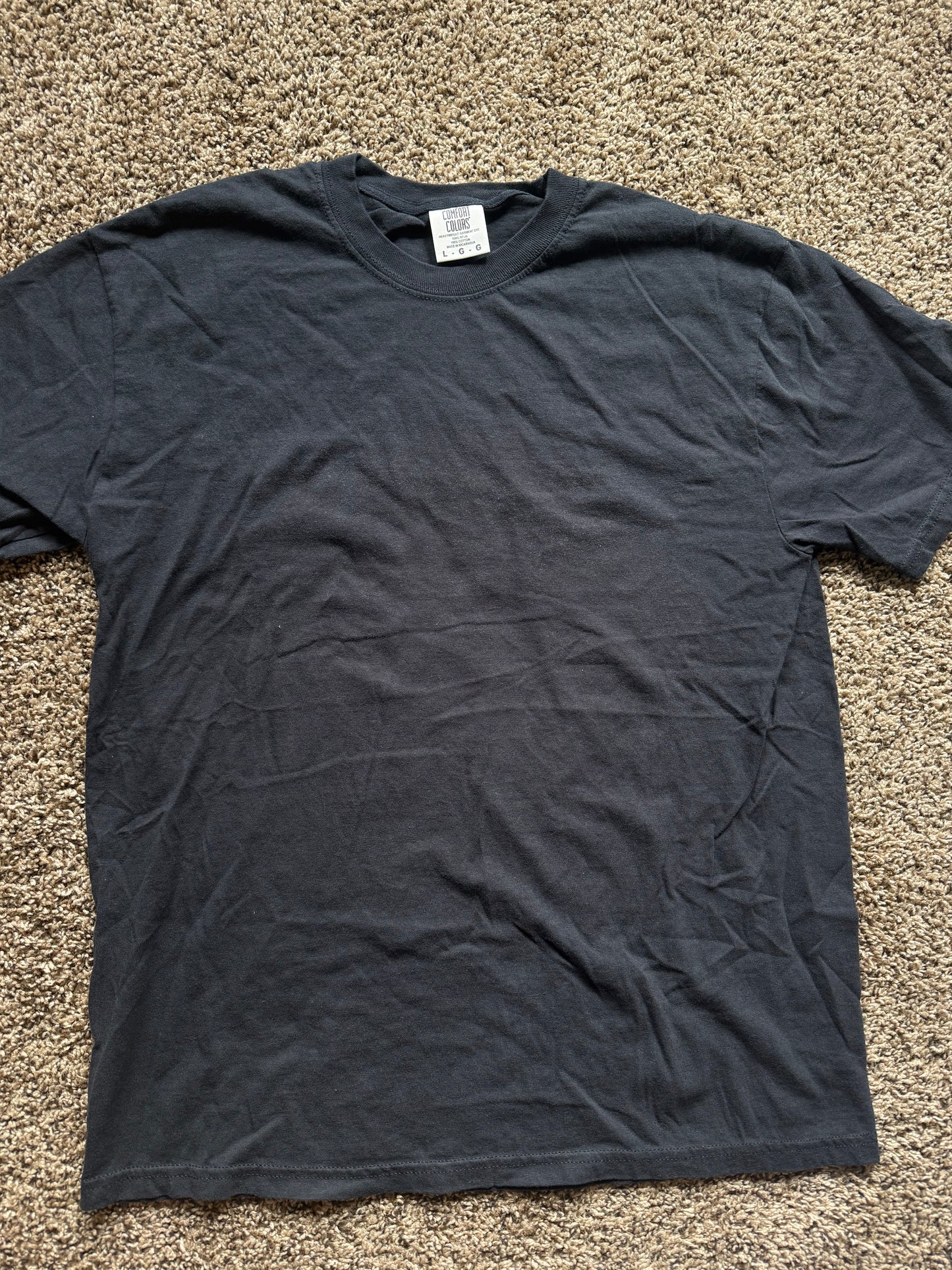 black comfort colors t-shirt