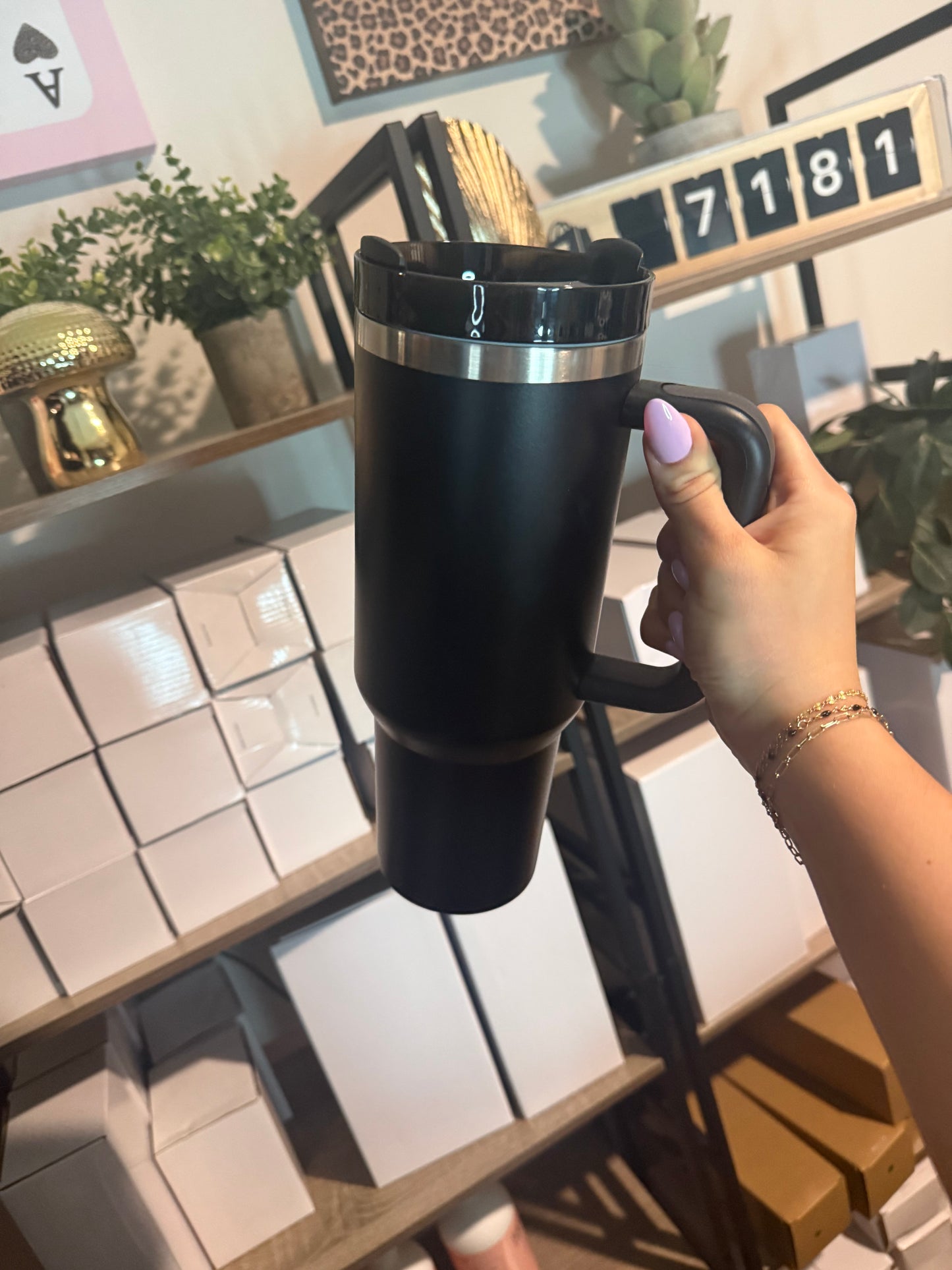 black 40oz stainless steel cup